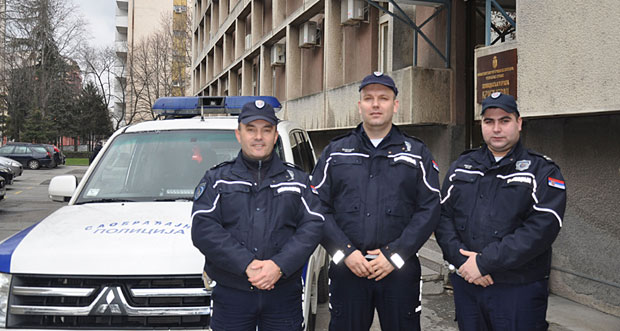 ЈОВИЦА МИЛЕНКОВИЋ О ДРАМИ СВОЈЕ ЋЕРКЕ: Хвала полицији, моја Тина сада има нови бубрег